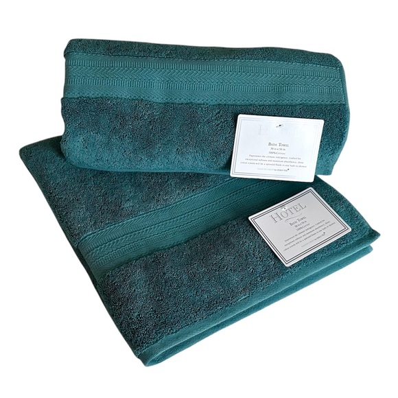 Hotel Collection Teal Cotton Bath Towels Set of 2 NEW WITH TAGS - Picture 1 of 6
